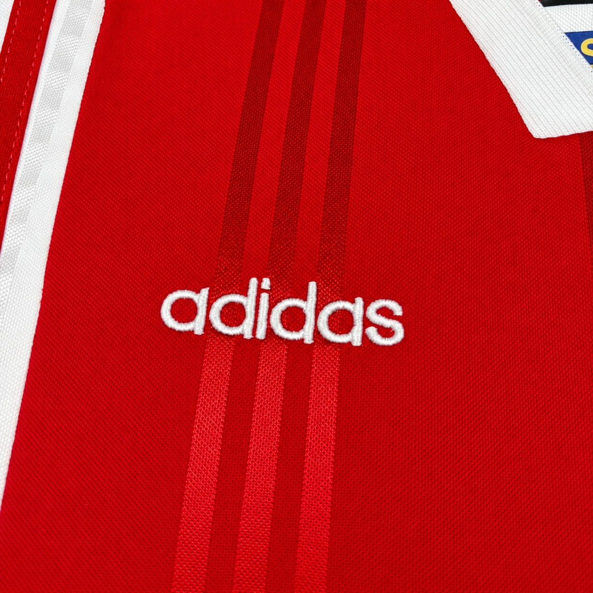 Retro Benfica 1997/98 Home Jersey Fan Version