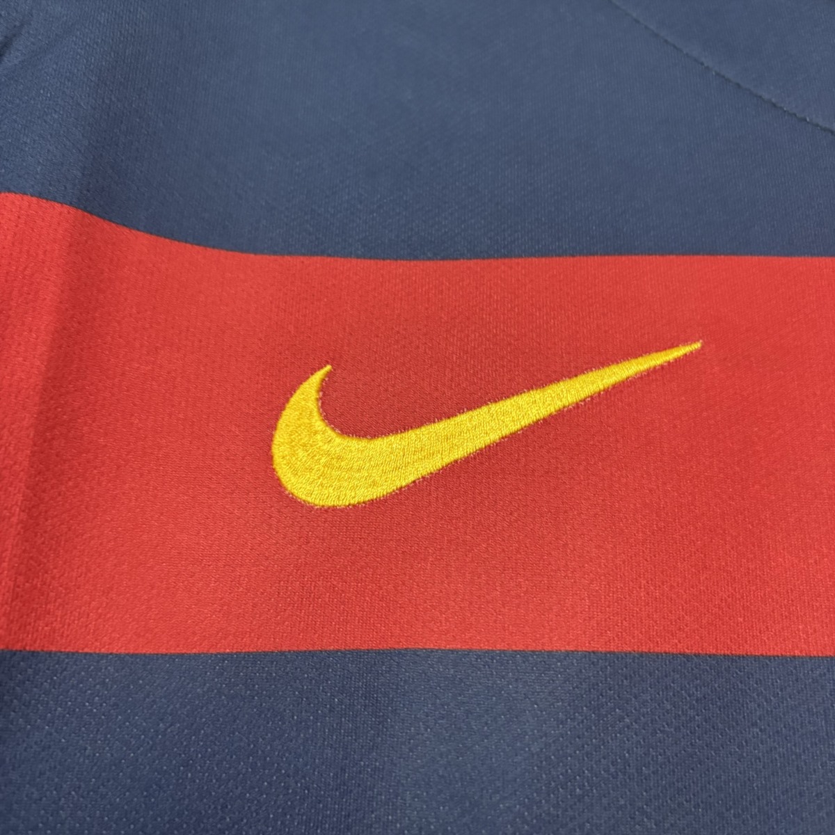 Retro Barcelona 15/16 home jersey Fan Version