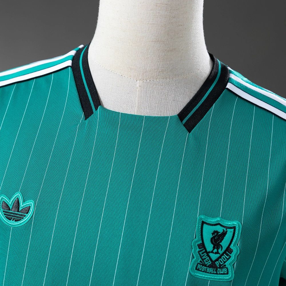 2025/26 Liverpool Green Special Edition Jersey Fan Version