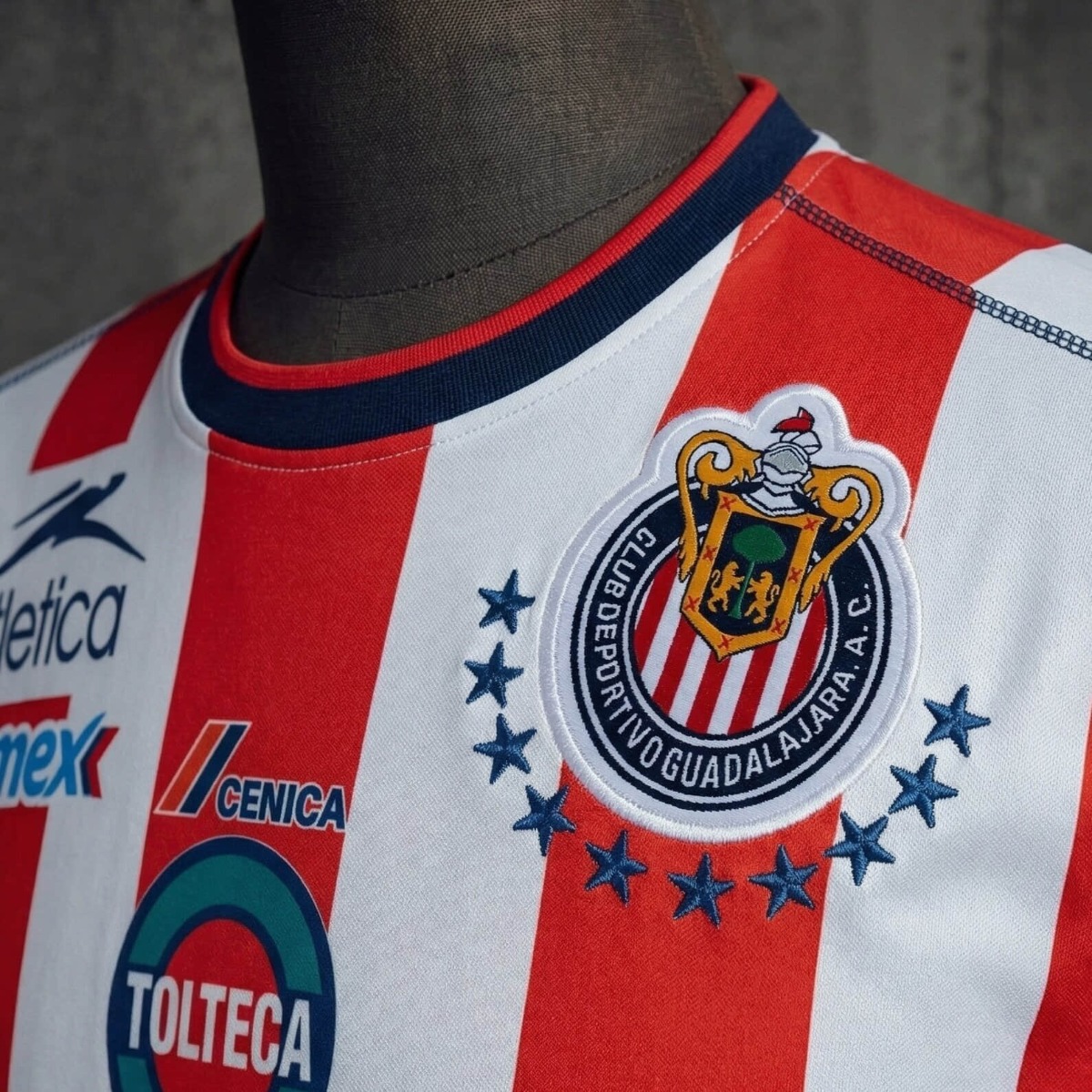 Retro Chivas 2002/03 Home jersey Fan Version