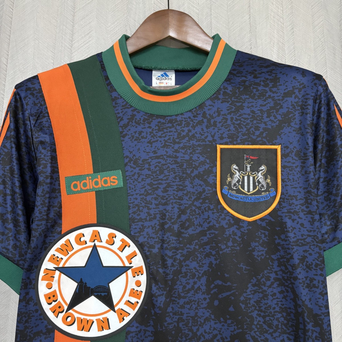 Retro Newcastle United 97/98 Away jersey Fan Version