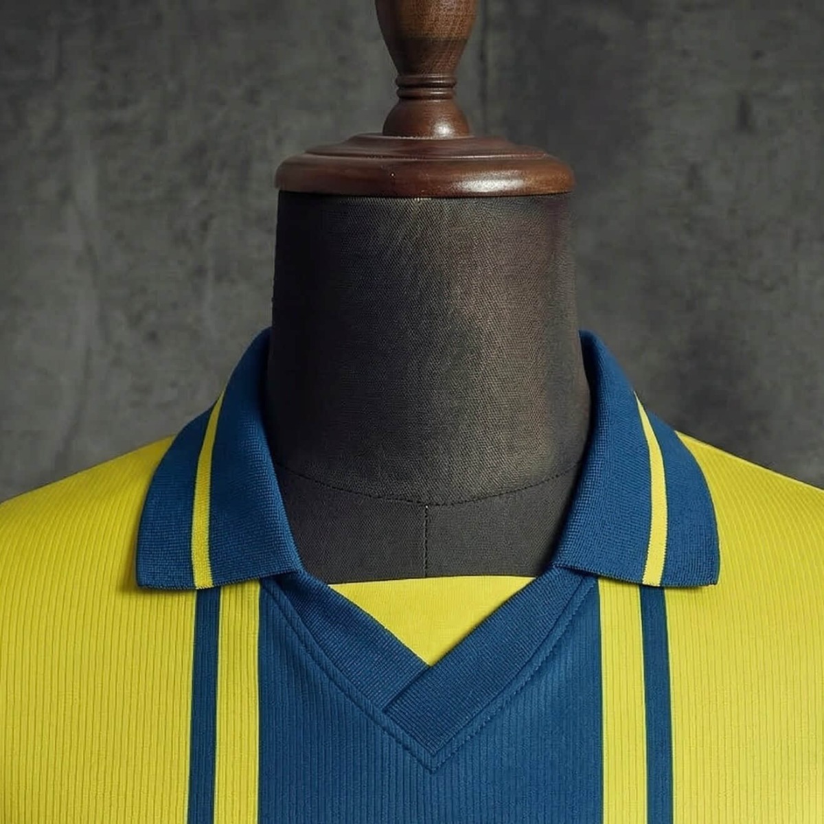 Retro 1998/99 Rosario Central Home Jersey Fan Version