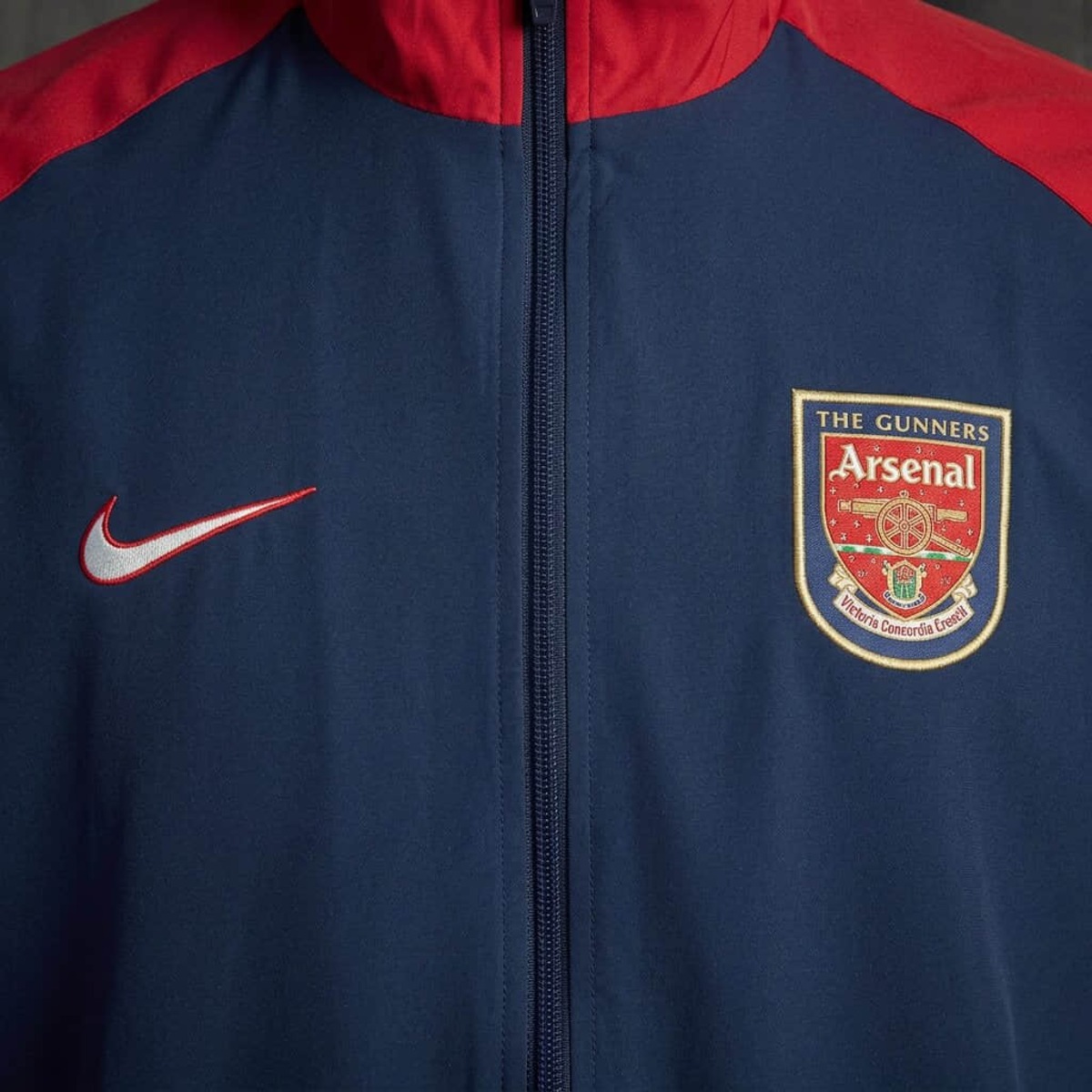 1998/99 Vintage Style Asenal Jacket Windbreaker Sport Unifom
