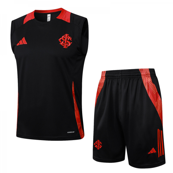 24/25 Internacional Black Training Set Shirt and Shorts