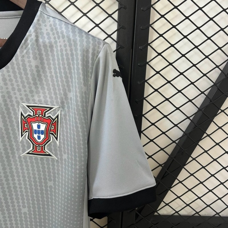 25/26 Portugal Goalkeeper Gray Jersey Fan Version