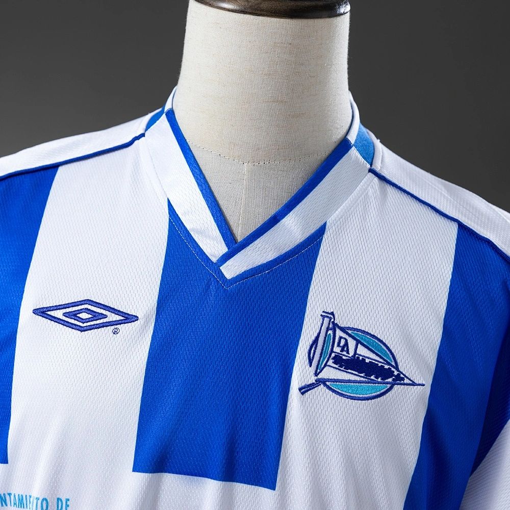 Retro Deportivo Alaves 2003/04 Home jersey Fan Version