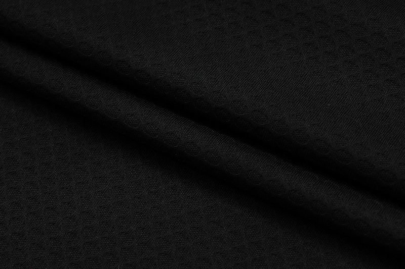 2025/26 Manchester United Black Training Set Shirt and Shorts