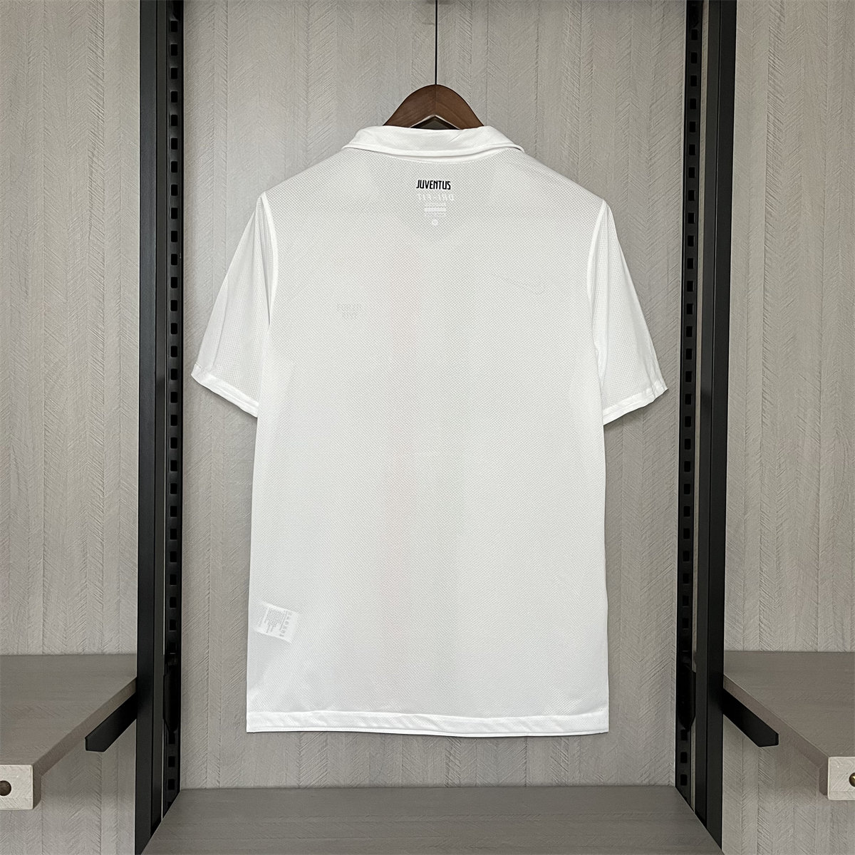 Retro Juventus 10/11 Away jersey Fan Version