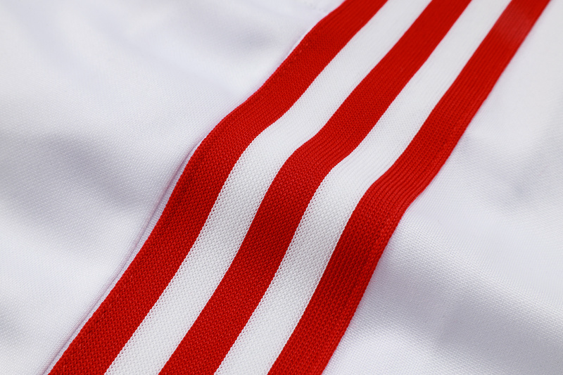 2025/26 Bayern Munich White Training Set Shirt and Shorts
