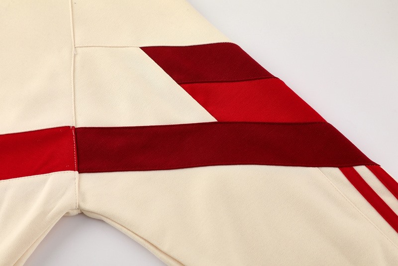 2024 Bayern Munich Beige Hoodie Jacket Kit Set Football Team Shirt Sports Fashion