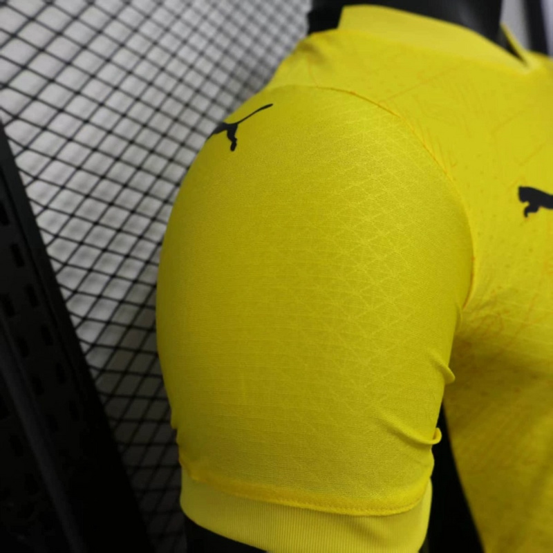 2025/26 Malaysia Home jersey Player Version