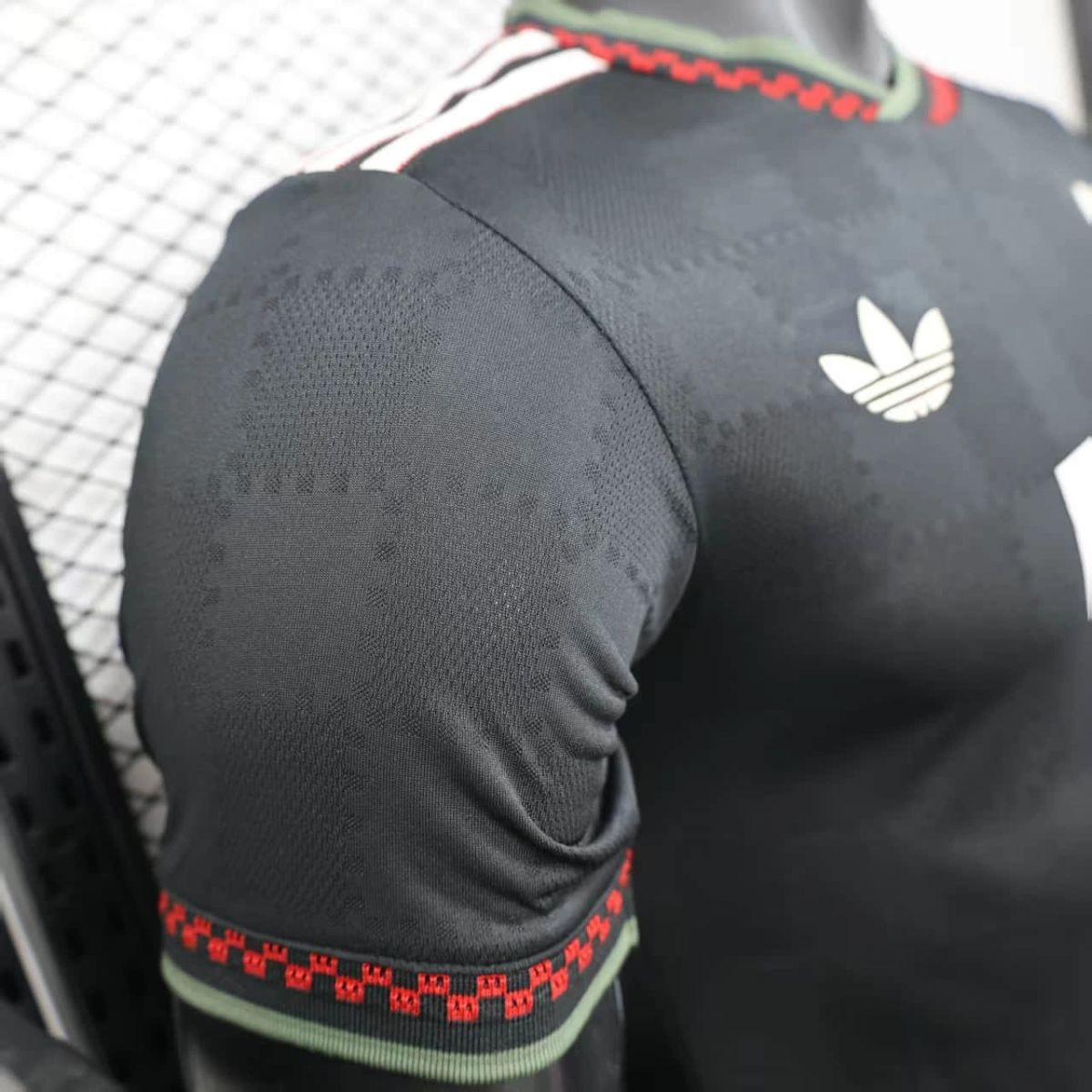 2025/26 Bayern Munich Oktoberfest Special Edition Edition Black jersey Player Version