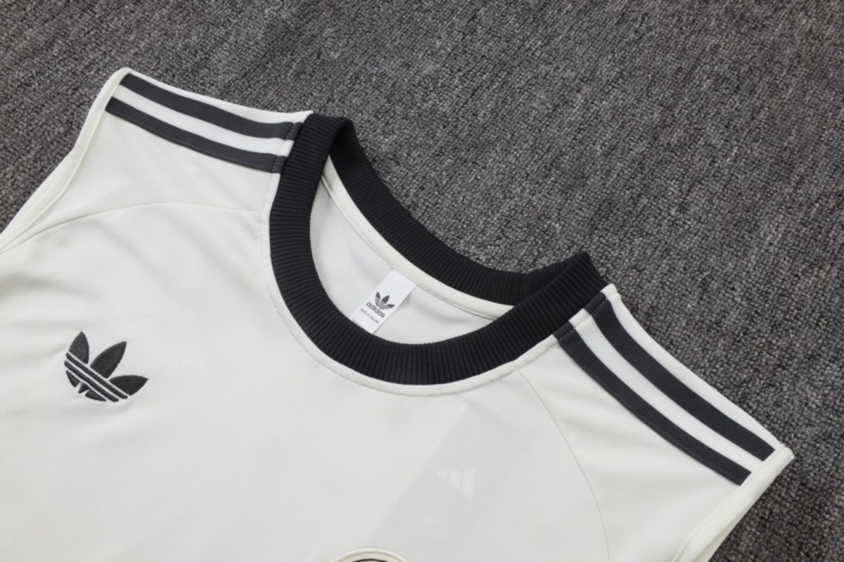 2026 Germany Beige Training Set Shirt and Shorts