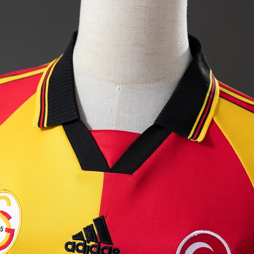Retro Galatasaray  98/99 Home jersey Fan Version