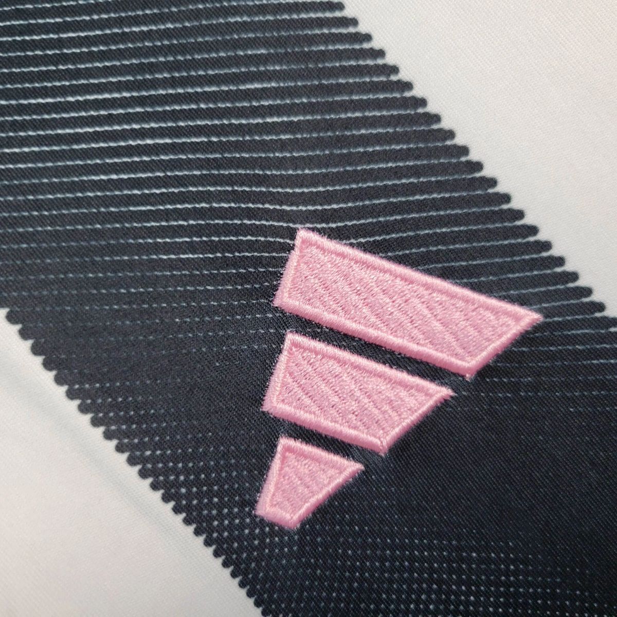 2025/26 Women Juventus Home Jersey Fan Version