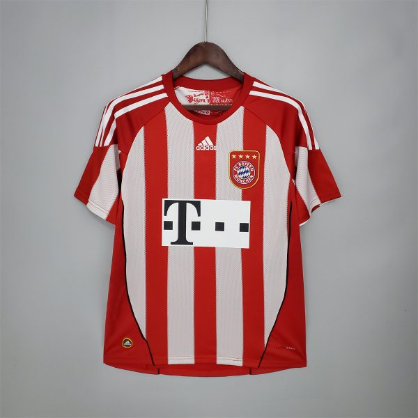 Retro Bayern Munich 10/11 Home jersey Fan Version