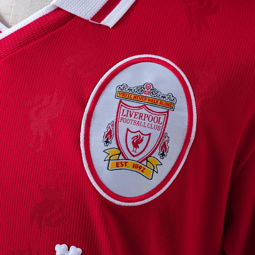 Retro Liverpool 1996/97 Home jersey Fan Version