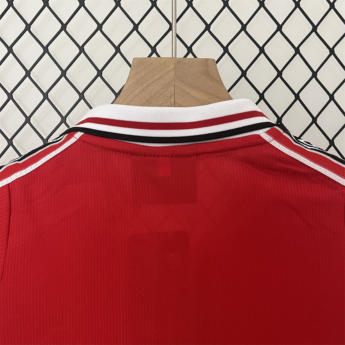 Retro Manchester United 98/99 home  jersey Kid Kits Size 16-28