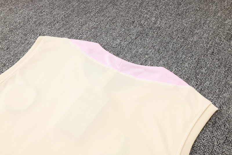 24/25 Psg apricot Training Set Shirt and Shorts