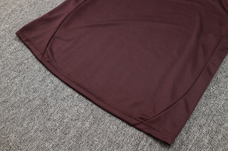 24/25 Bayern Munich Red-brown Long-sleeved half-pull training kit Football team kit