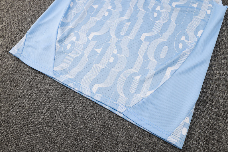 24/25 Manchester City Light blue Training Set Shirt and Shorts