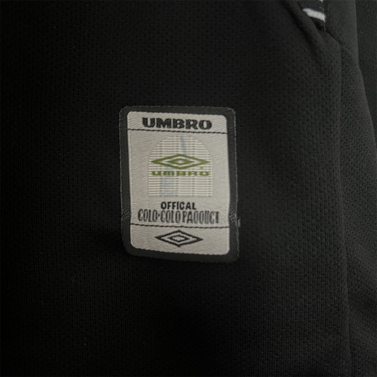 Retro Colo Colo 2006 Away Long Sleeve jersey Fan Version