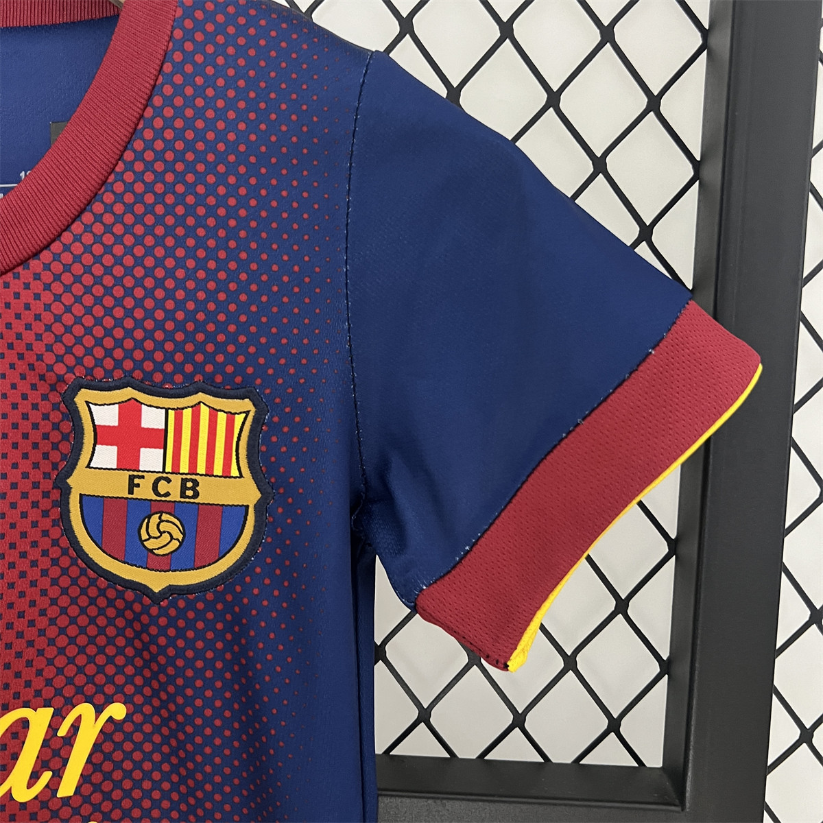 Retro Barcelona 12/13 kids home jersey Kid Kits Size 16-28