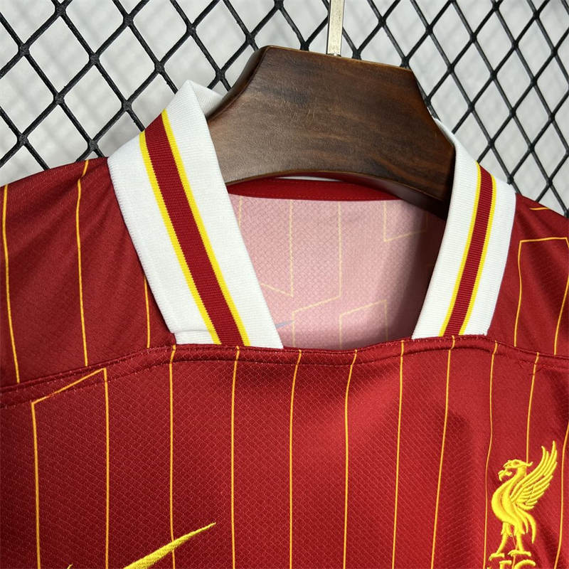 24/25 Liverpool Home Jersey Fan Version
