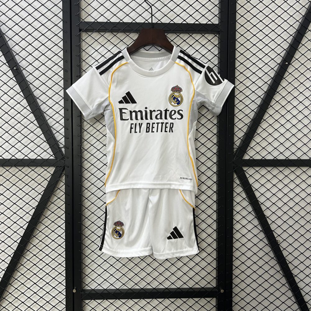 25/26 Real Madrid Home jersey Kid Kits Size 16-28