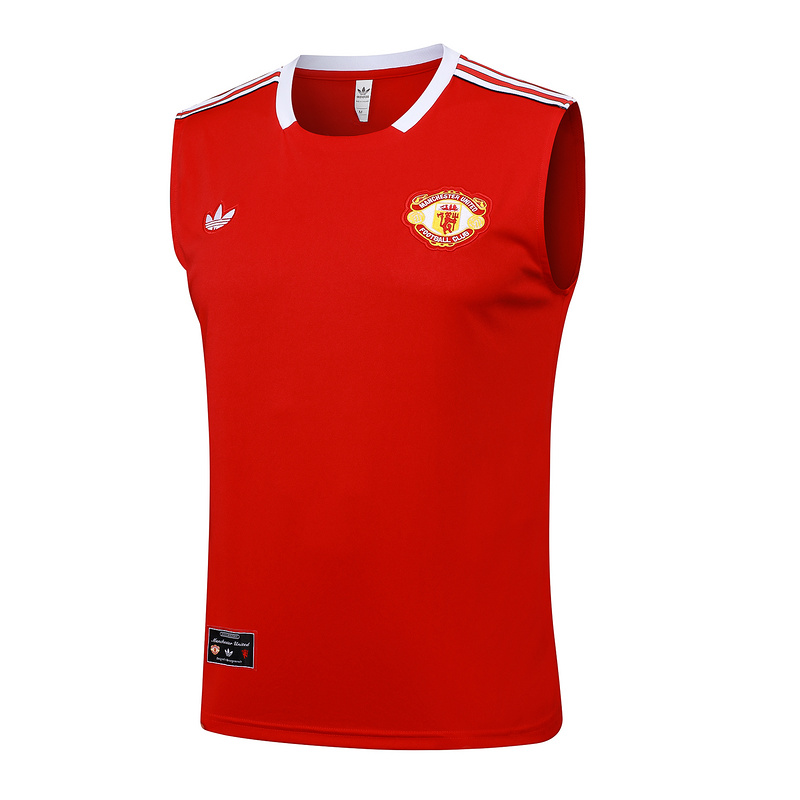 2025/26 Manchester United Red Training Set Shirt and Shorts