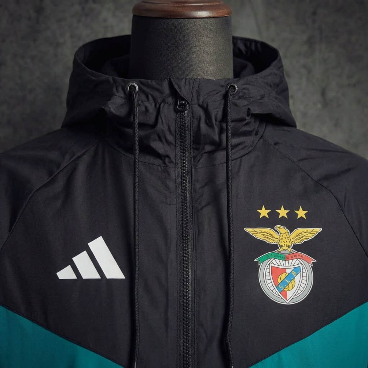 2026/27 Benfica Black and Green Windbreaker Sport Unifom