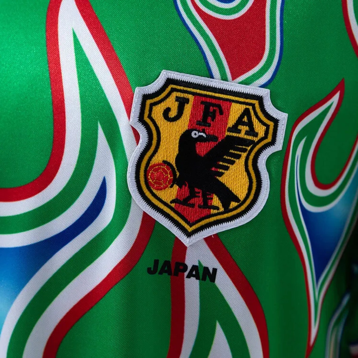Retro Japan 1998 Goalkeeper Green Fireworks jersey Fan Version