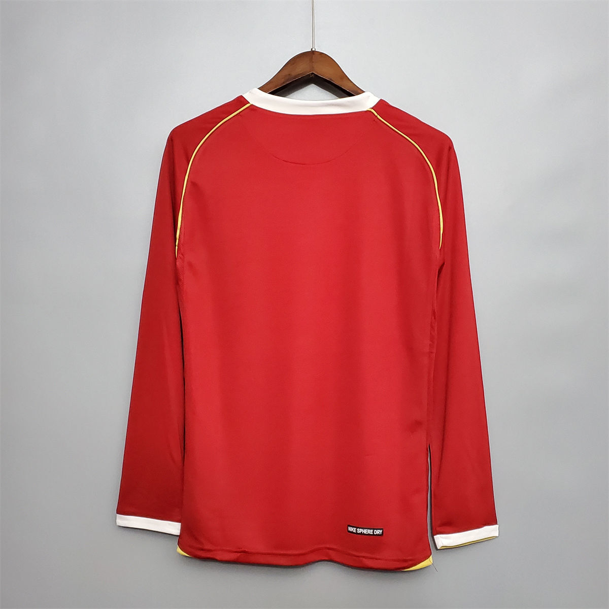 Retro Manchester United 06/07 home jersey Fan Version