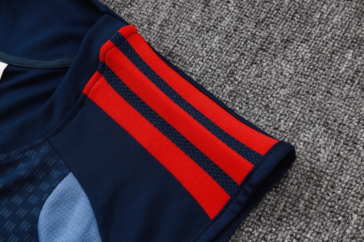 2026 Bayern Munich Royal blue Training Set Shirt andShorts