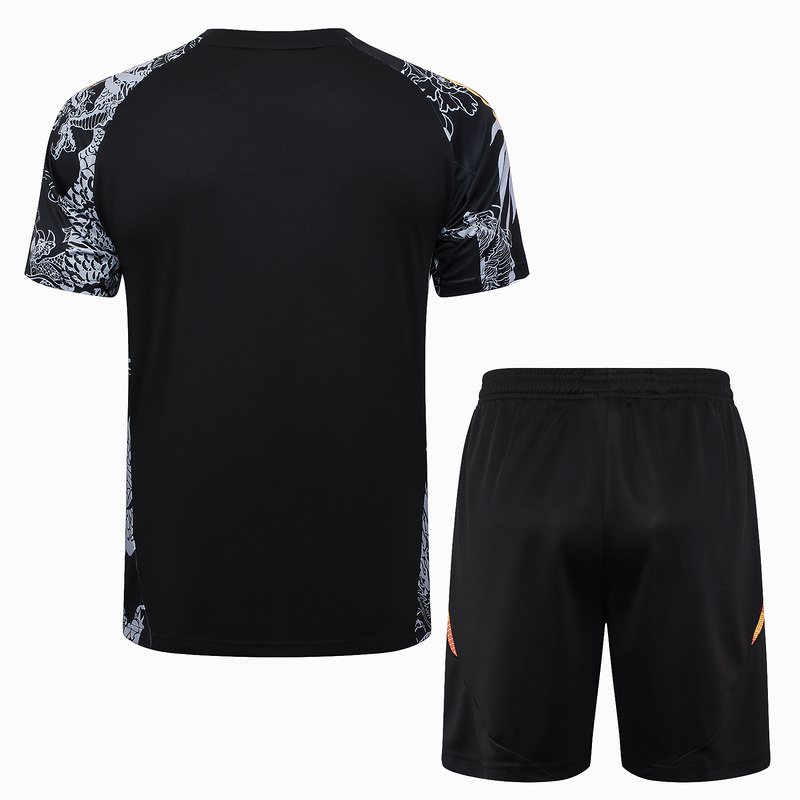 24/25 Real Madrid Black Training Set Shirt and Shorts