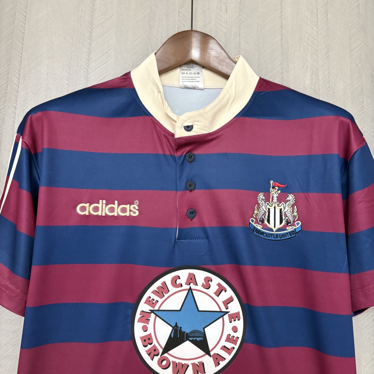 Retro Newcastle United 1995/96 Away jersey Fan Version
