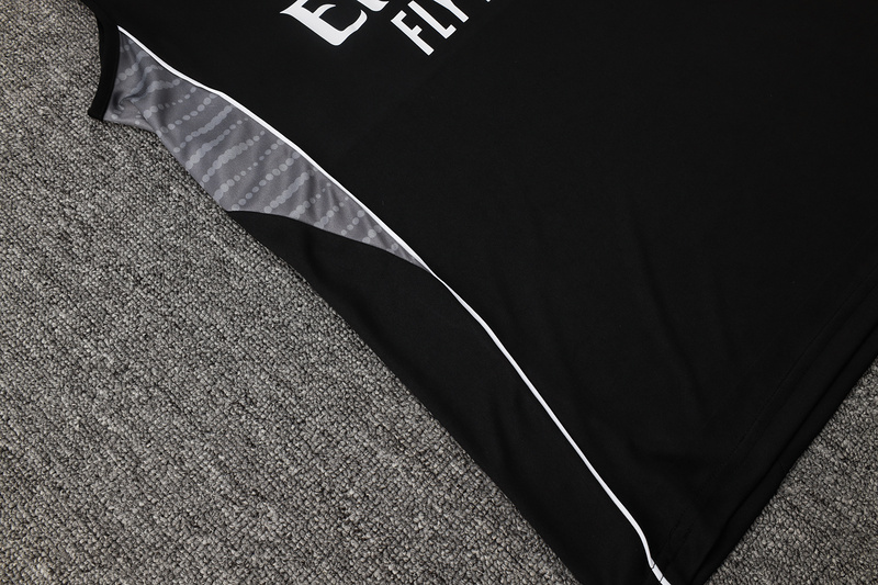 24/25 Real Madrid Black Training Set Shirt and Shorts