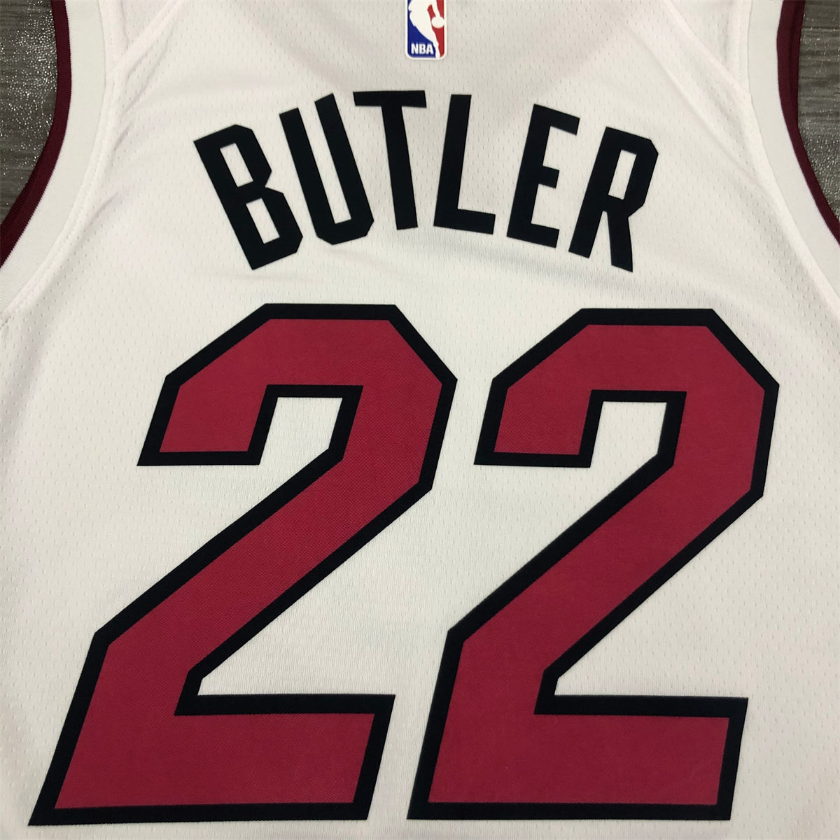 NBA Miami Hearts V-Neck White Jersey BUTLER#22 S-XXL