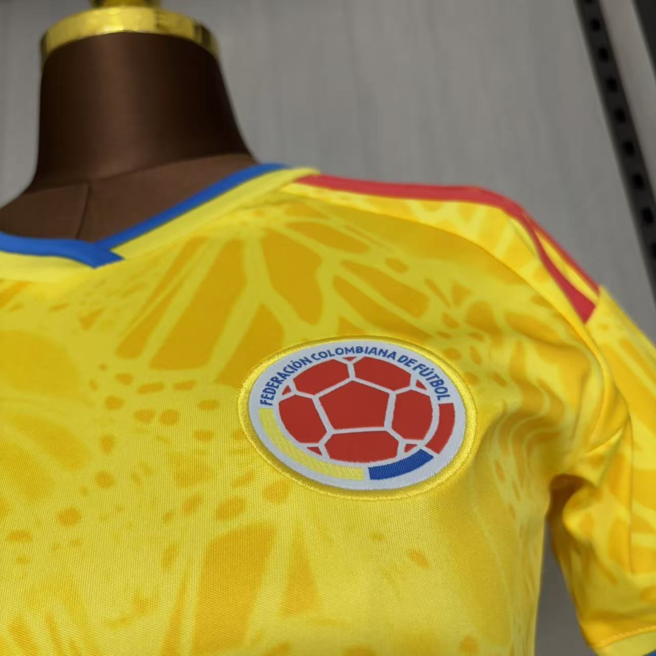 Colombia 2026 World Cup Women's  Home Jersey Fan Version