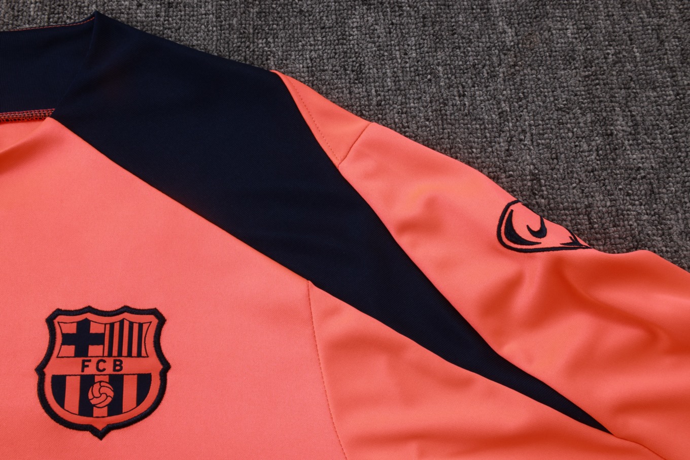 202526 Barcelona Orange Long-sleeved half-pull training kit Football team kit