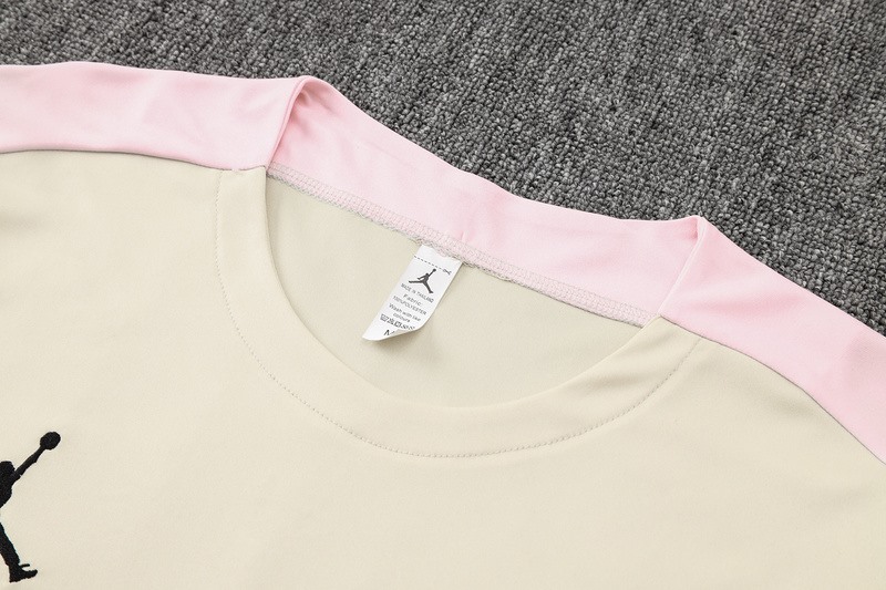 24/25 Psg apricot Training Set Shirt and Shorts