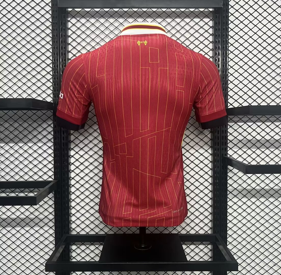 24/25 Liverpool Home Jersey Player Version