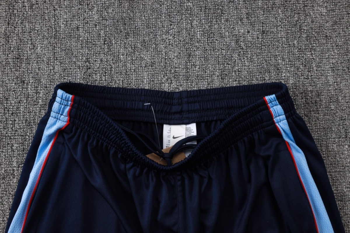 2026 England Light blue Long-sleeved half-pull training kit