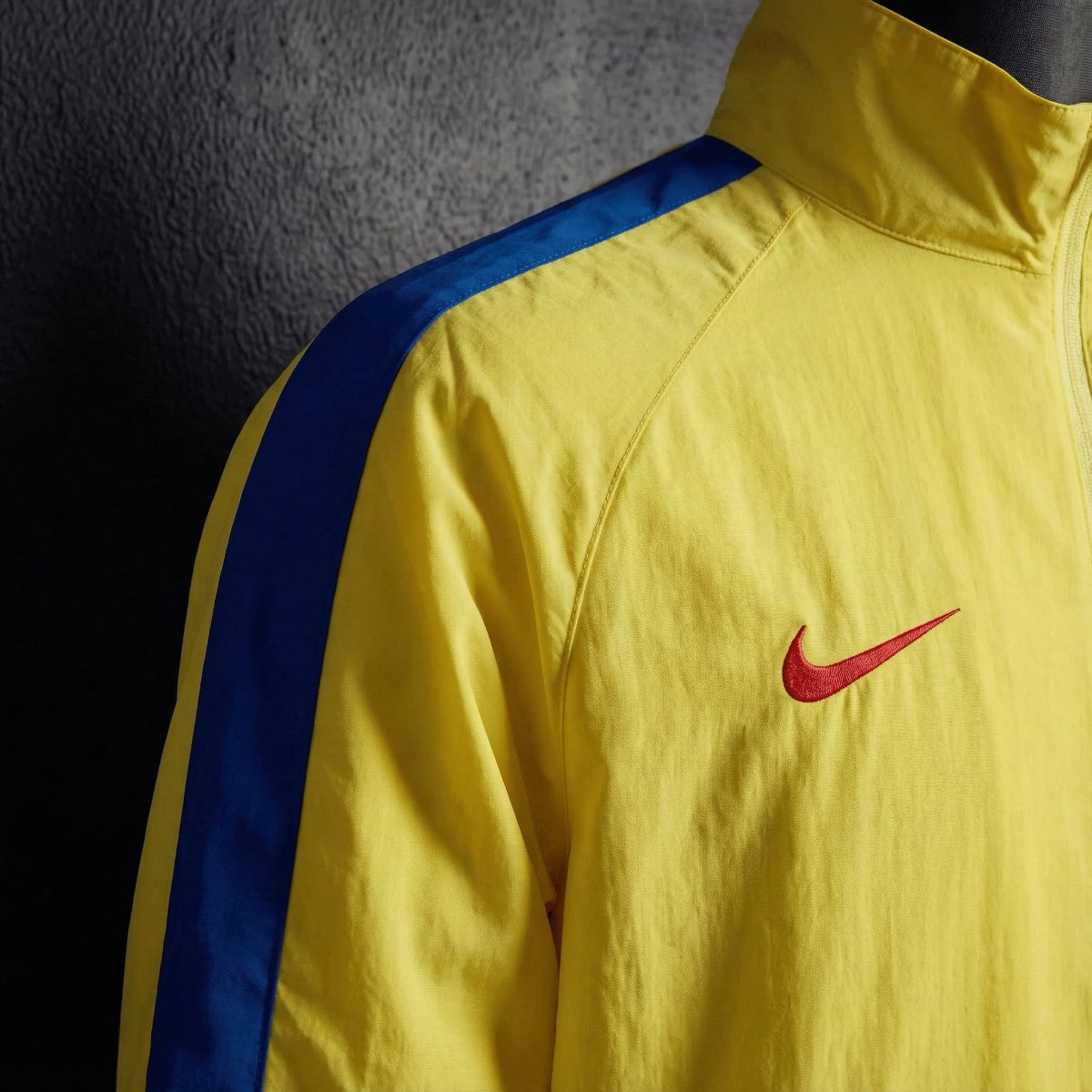 2026 Club America Yellow Jacket Windbreaker Sport Unifom