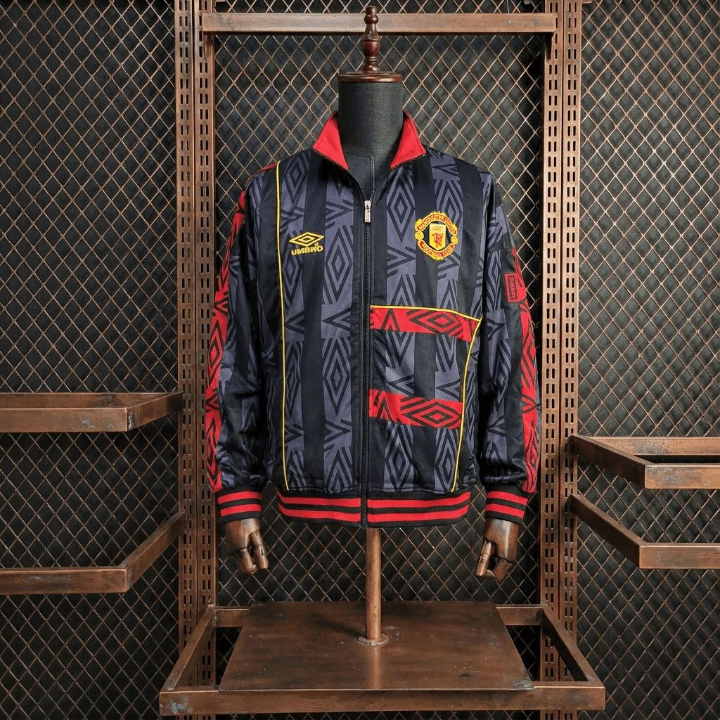 1992/94 Vintage Style Manchester United Black Windbreaker Sport Unifom