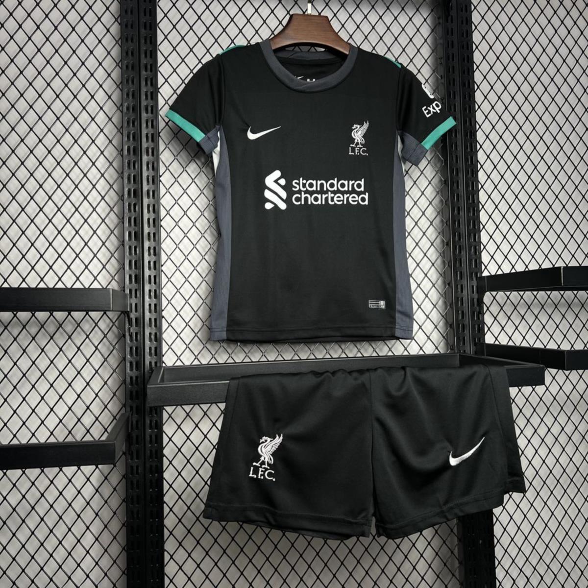 2024/25 Liverpool Away jersey Kid Kits Size 16-28