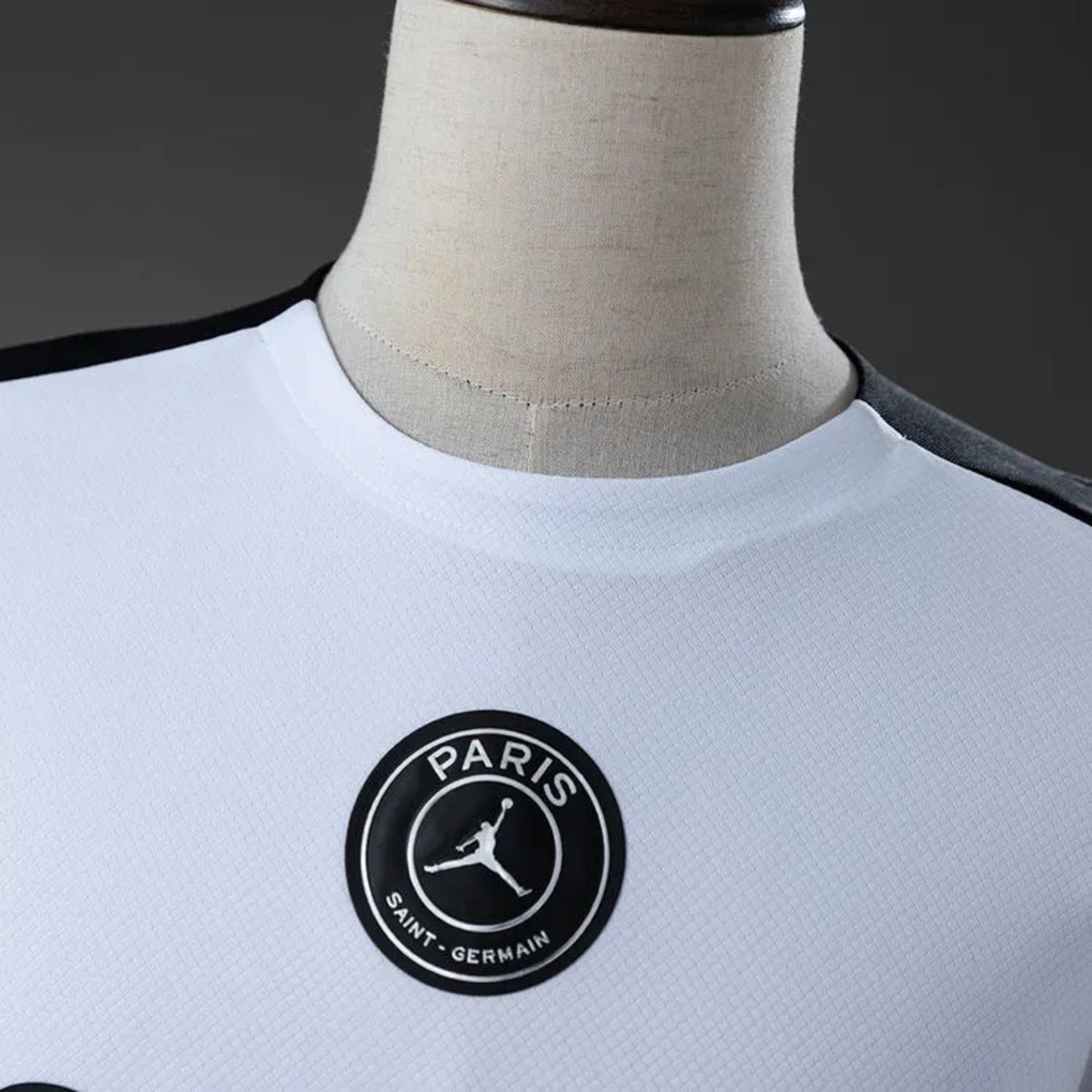 2025/26 PSG Strike Night Edition Jersey Fan version