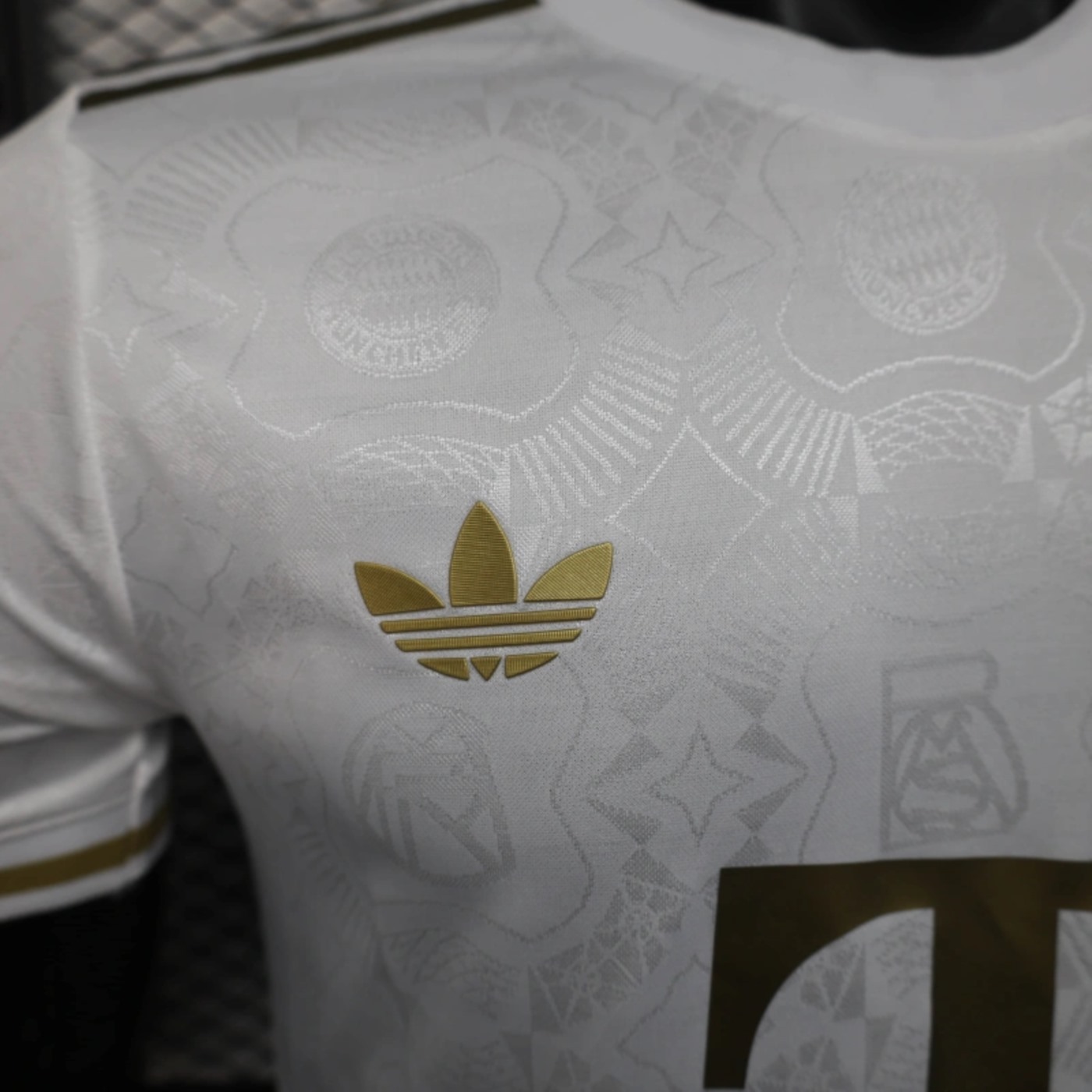 25/26 Bayern Munich 120th Anniversary jersey Player Version