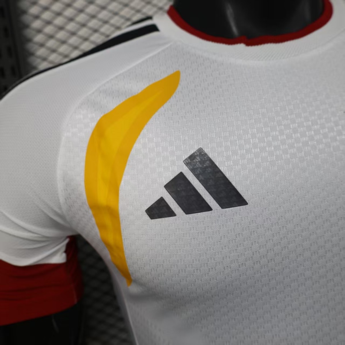 25/26 Germany Training White Jersey Player Version