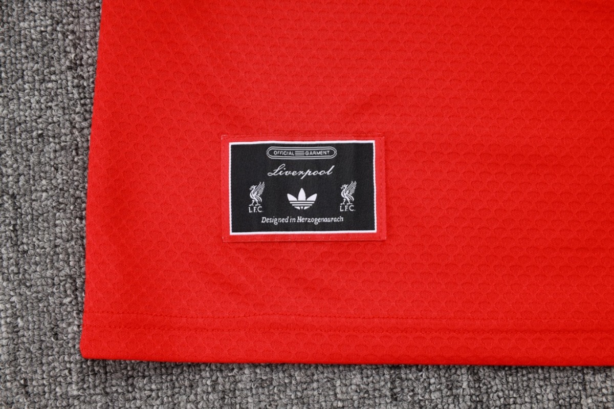 2026 Liverpool Red Training Set Shirt and Shorts